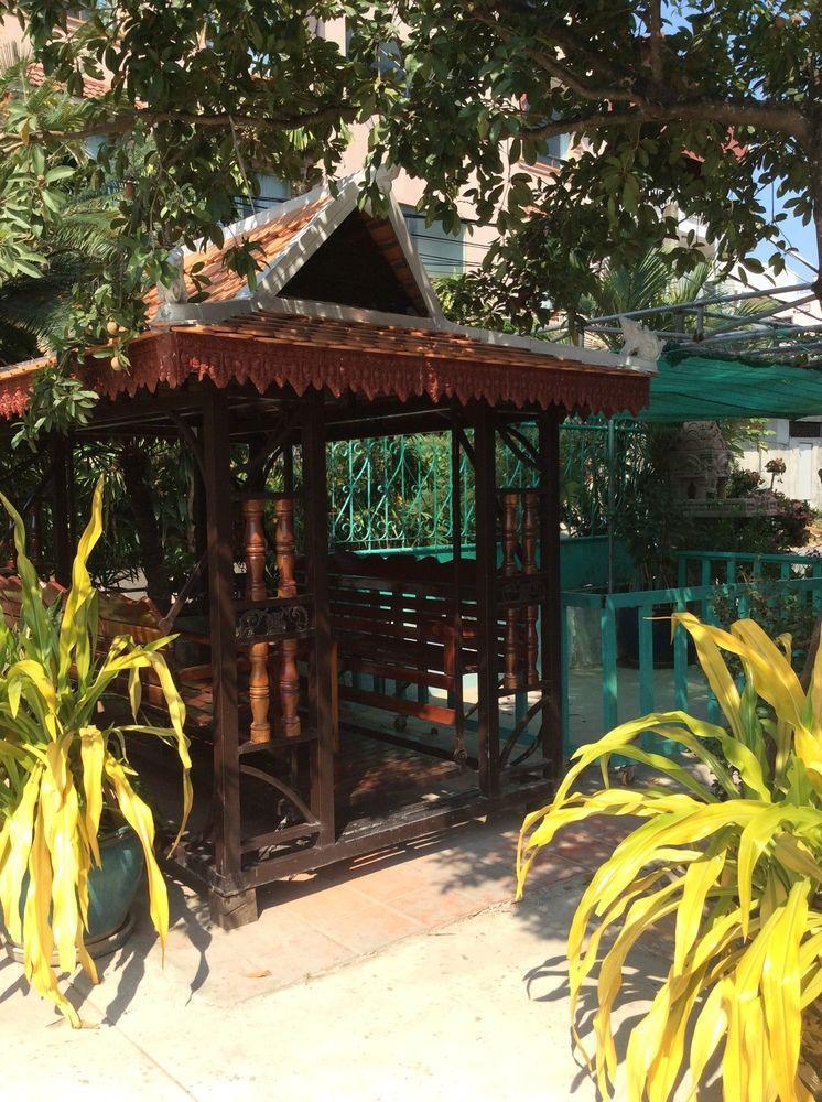 Royal Princess Hotel Sihanoukville Exterior foto