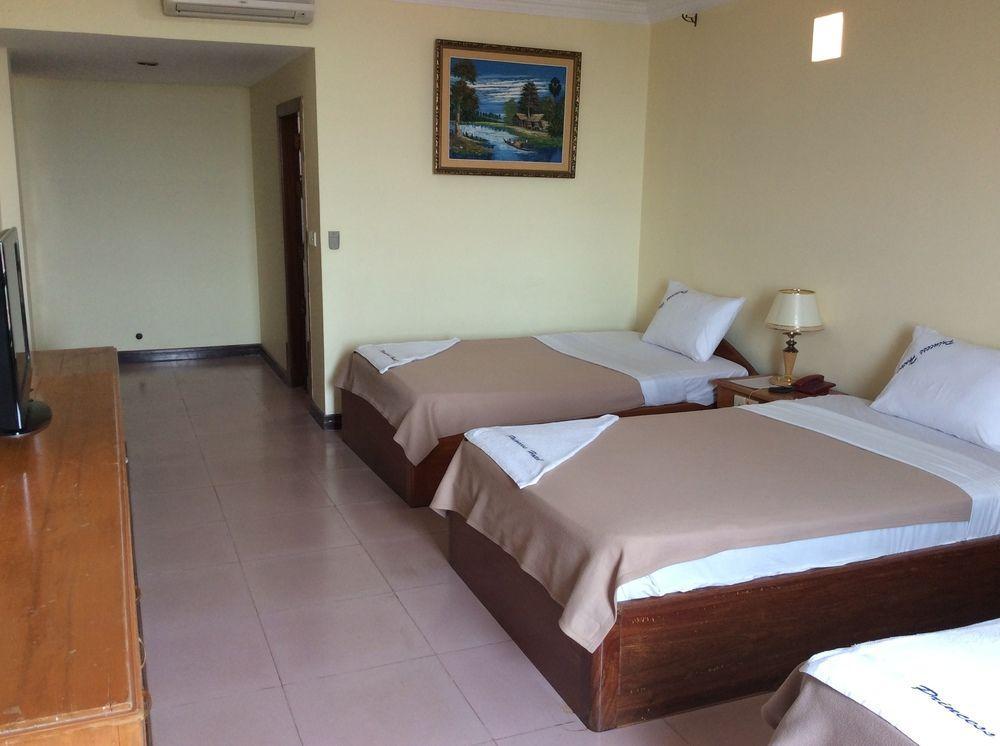 Royal Princess Hotel Sihanoukville Exterior foto